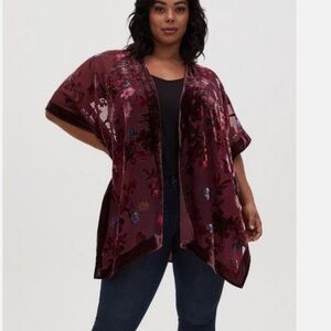 Torrid Women's Burgundy Burnout Velvet Floral Kimono